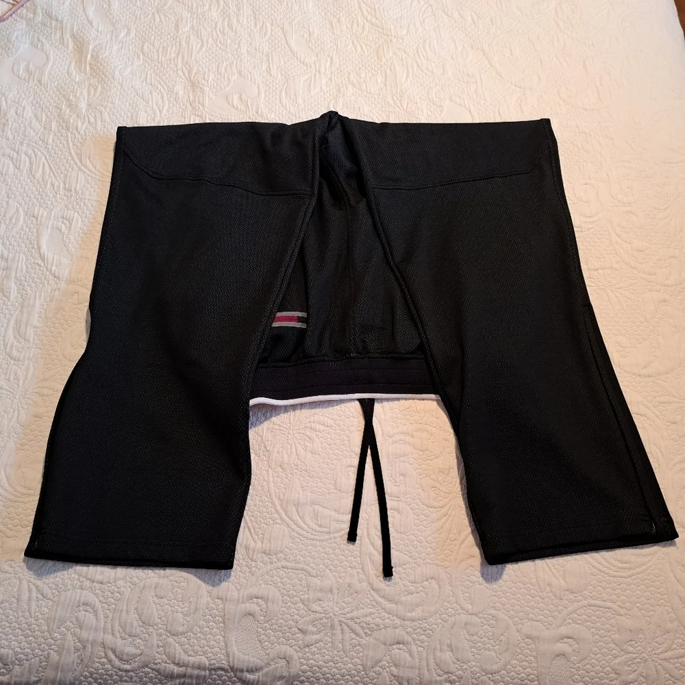 Under Armour Men's size Large loose Boston College black jogging pants, VGUC - Picture 4 of 9